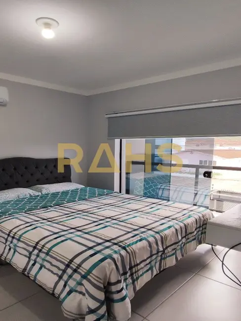 Foto 7 de Casa com 2 quartos à venda, 63m2 em Iririú, Joinville - SC