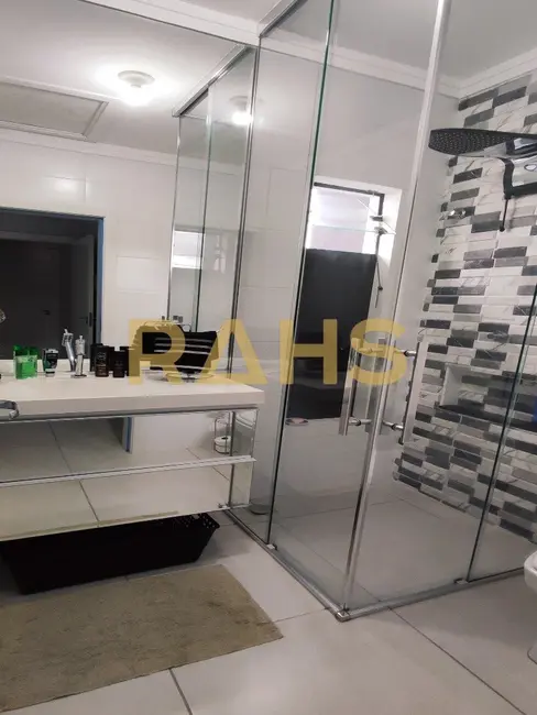 Foto 6 de Casa com 2 quartos à venda, 63m2 em Iririú, Joinville - SC