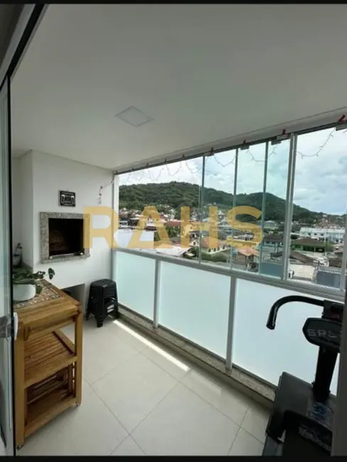 Foto 7 de Apartamento com 3 quartos à venda, 72m2 em Aventureiro, Joinville - SC