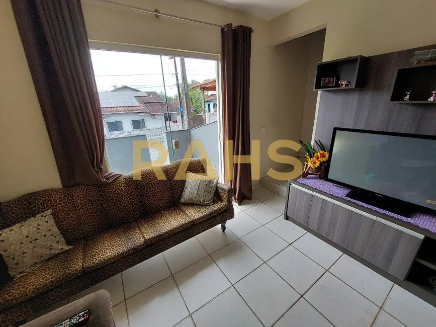 Foto 9 de Casa com 3 quartos à venda, 88m2 em Vila Nova, Joinville - SC