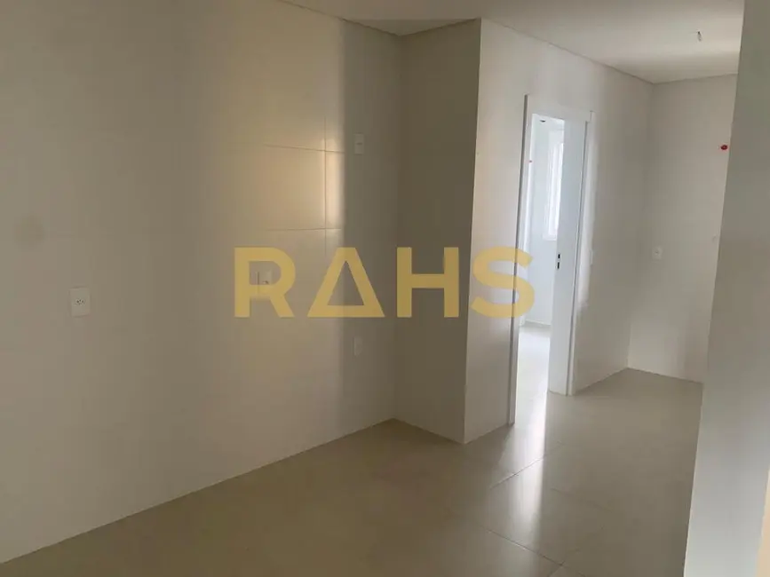 Foto 9 de Apartamento com 2 quartos à venda, 107m2 em Costa e Silva, Joinville - SC