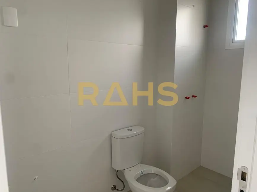 Foto 8 de Apartamento com 3 quartos à venda, 196m2 em Costa e Silva, Joinville - SC