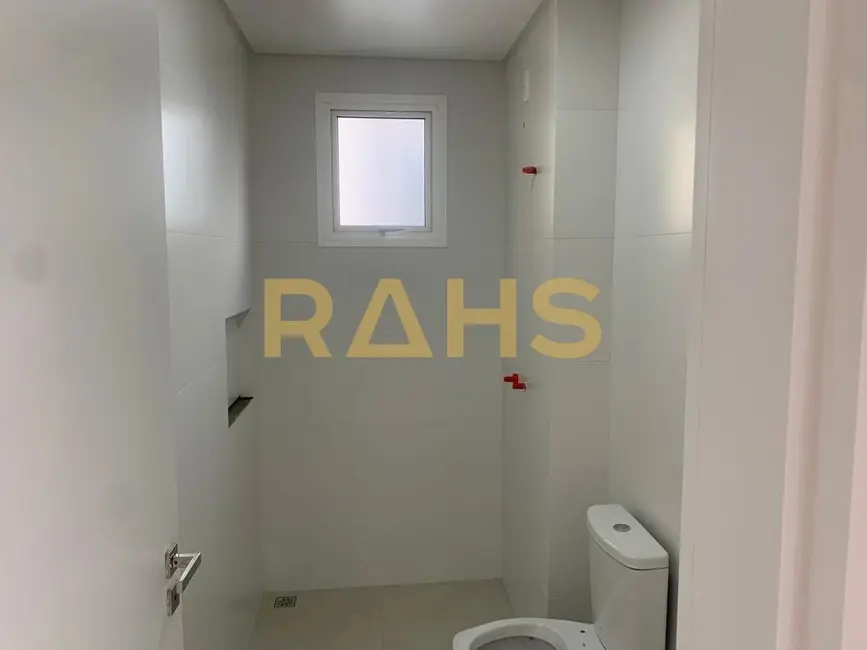 Foto 7 de Apartamento com 3 quartos à venda, 196m2 em Costa e Silva, Joinville - SC