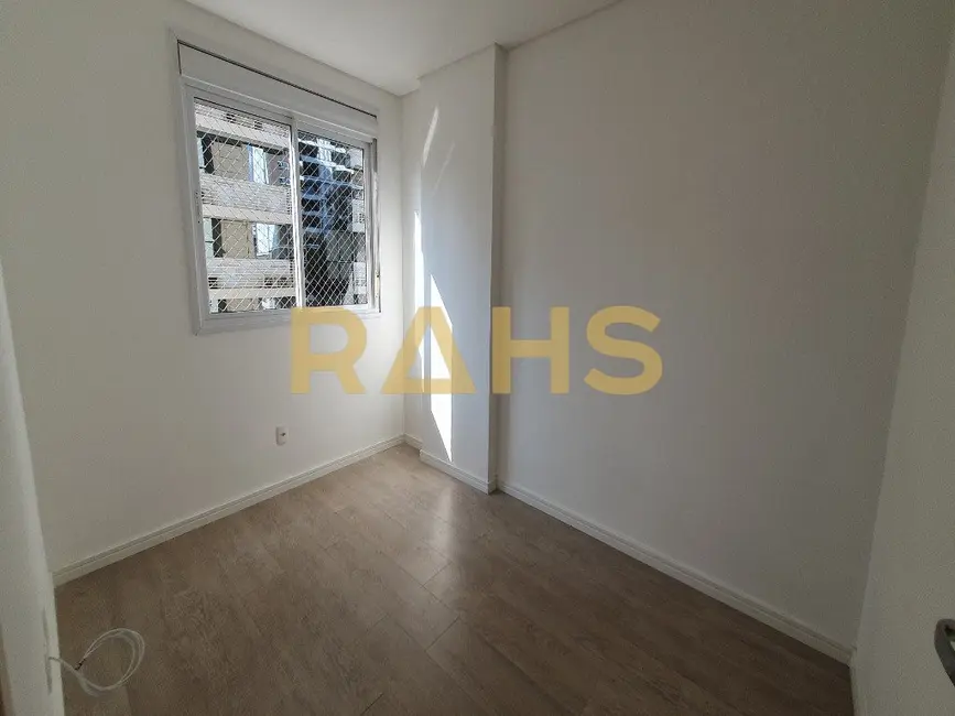 Foto 9 de Apartamento com 3 quartos à venda, 104m2 em América, Joinville - SC