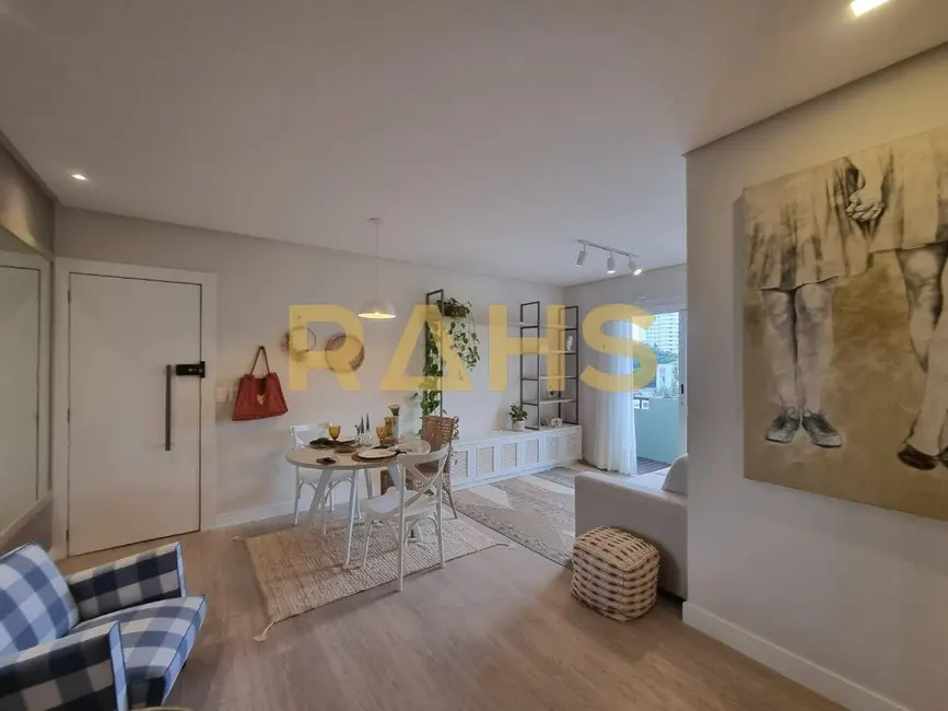 Foto 3 de Apartamento com 1 quarto à venda, 80m2 em Atiradores, Joinville - SC