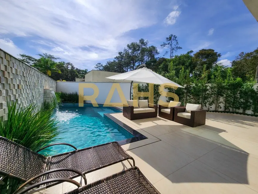 Foto 8 de Casa de Condomínio com 3 quartos à venda, 285m2 em Centro, Araquari - SC