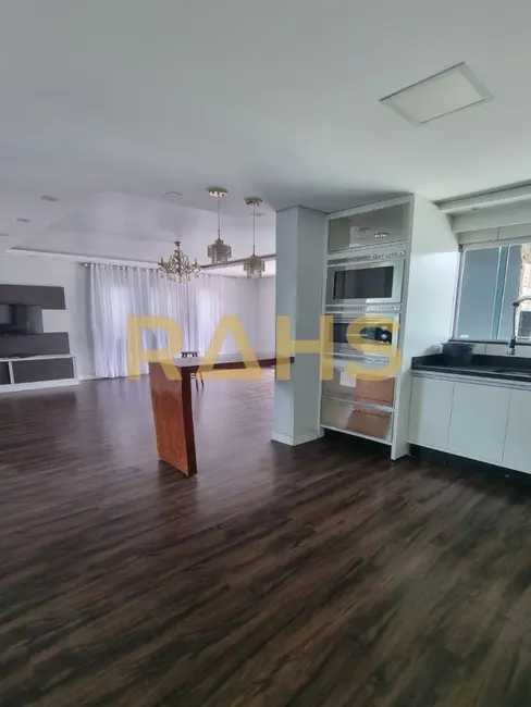 Foto 4 de Casa com 3 quartos à venda, 550m2 em Nova Brasília, Joinville - SC