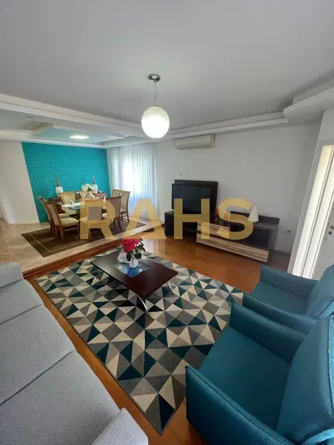 Foto 3 de Casa com 4 quartos à venda, 184m2 em Santo Antônio, Joinville - SC