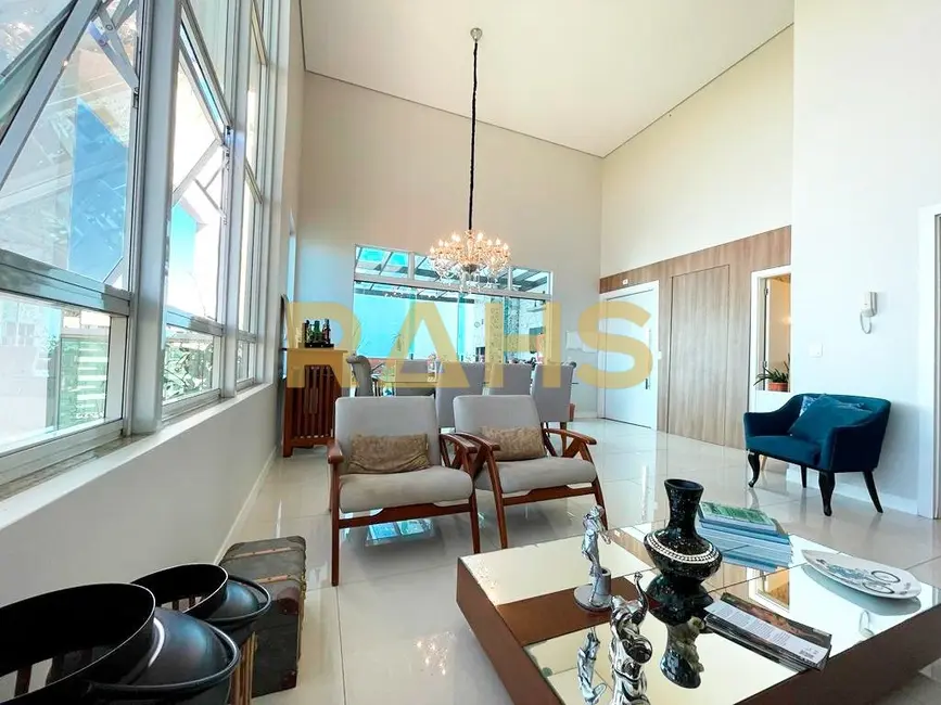 Foto 9 de Cobertura com 3 quartos à venda, 240m2 em Atiradores, Joinville - SC