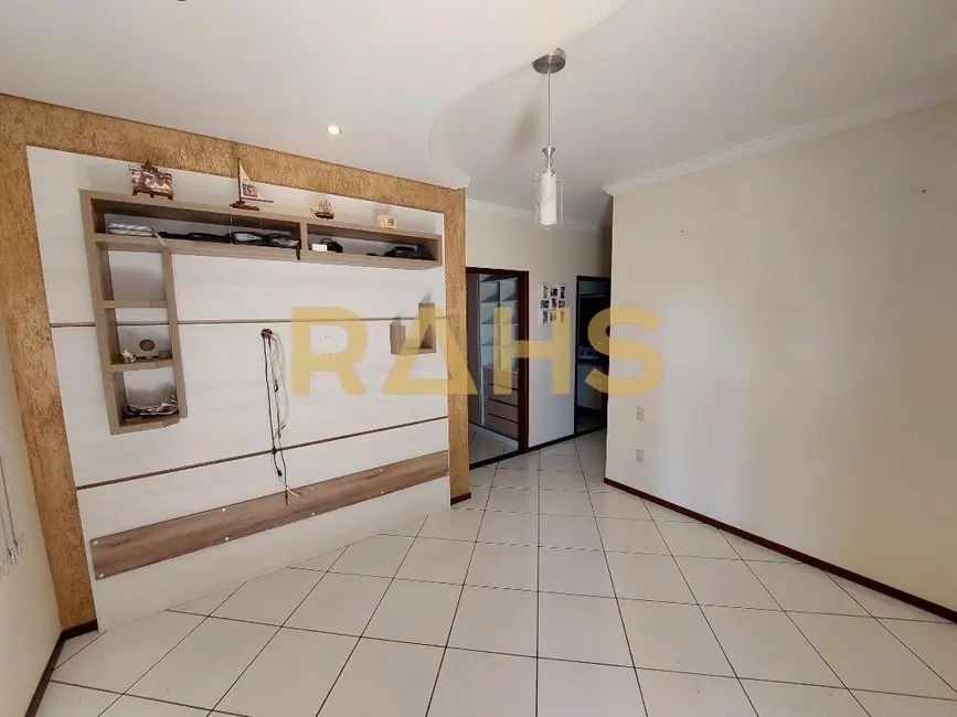 Foto 9 de Casa com 3 quartos à venda, 110m2 em Vila Nova, Joinville - SC