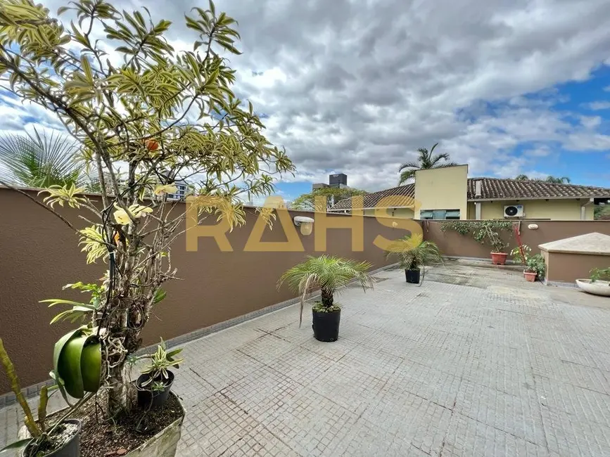 Foto 7 de Apartamento com 3 quartos à venda, 103m2 em Santo Antônio, Joinville - SC