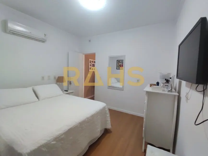 Sobrado com 2 quartos à venda, 66m2 em Costa e Silva, Joinville - SC - imagem 5 Foto 5 de Sobrado com 2 quartos à venda, 66m2 em Costa e Silva, Joinville - SC