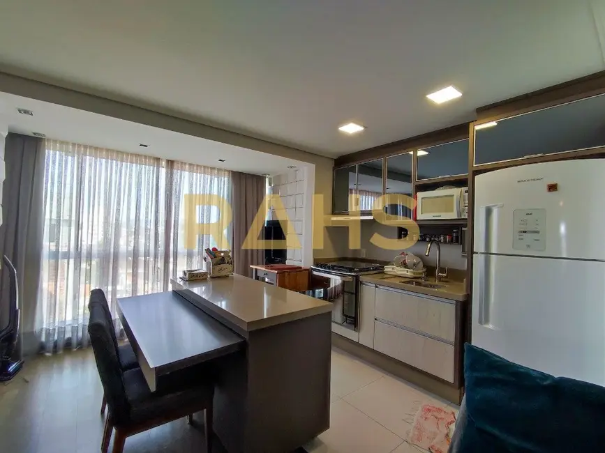 Foto 1 de Apartamento com 3 quartos à venda, 78m2 em Costa e Silva, Joinville - SC