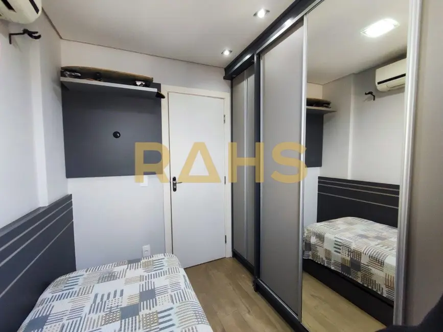 Foto 9 de Apartamento com 3 quartos à venda, 78m2 em Costa e Silva, Joinville - SC