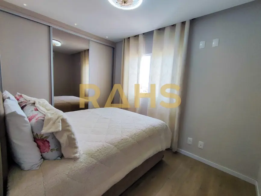 Foto 7 de Apartamento com 3 quartos à venda, 78m2 em Costa e Silva, Joinville - SC