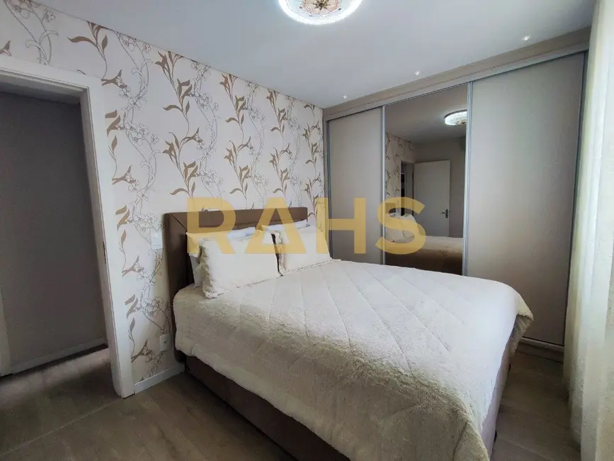 Foto 6 de Apartamento com 3 quartos à venda, 78m2 em Costa e Silva, Joinville - SC