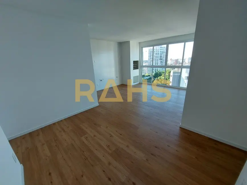 Foto 2 de Apartamento com 2 quartos à venda, 65m2 em Centro, Joinville - SC