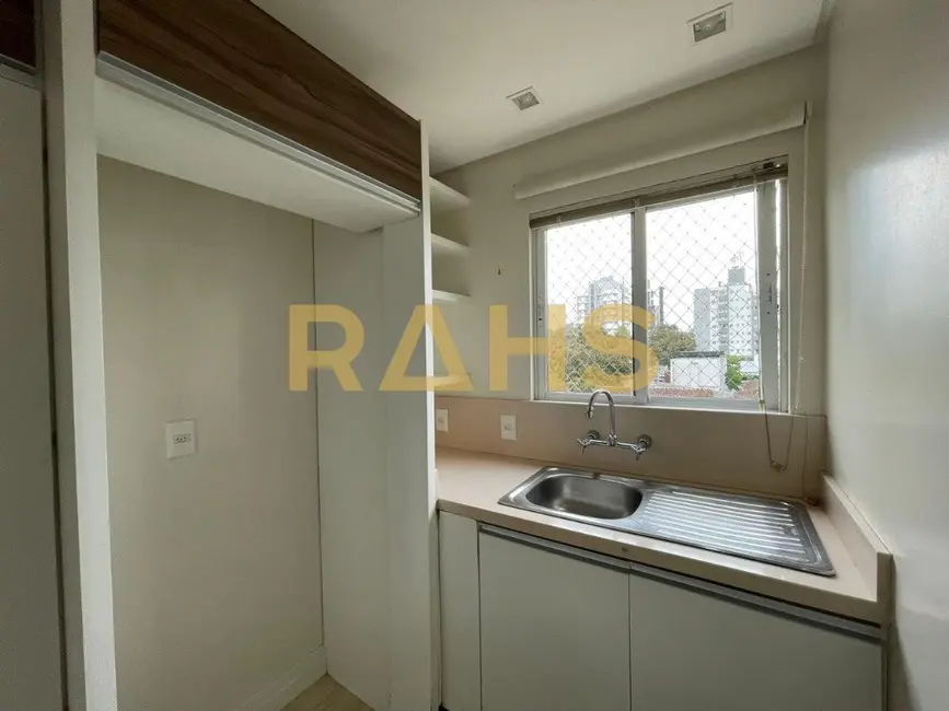 Foto 8 de Apartamento com 3 quartos à venda, 109m2 em Anita Garibaldi, Joinville - SC