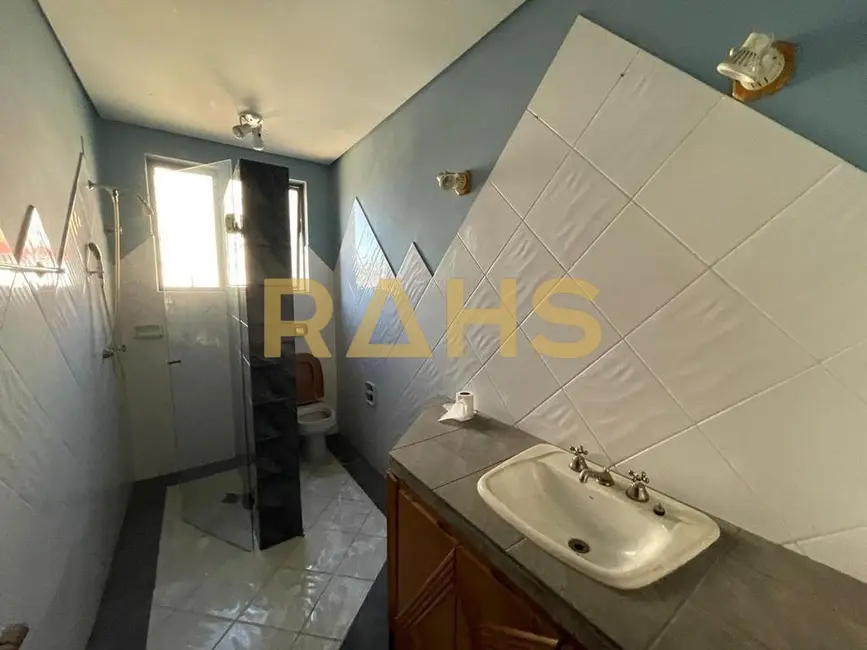 Foto 9 de Apartamento com 3 quartos à venda, 206m2 em Bucarein, Joinville - SC