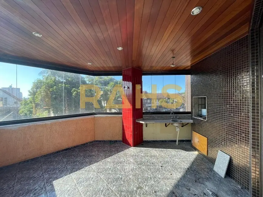 Foto 4 de Apartamento com 3 quartos à venda, 206m2 em Bucarein, Joinville - SC