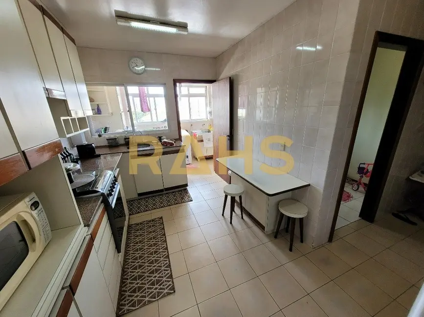 Foto 2 de Apartamento com 3 quartos à venda, 126m2 em Saguaçu, Joinville - SC