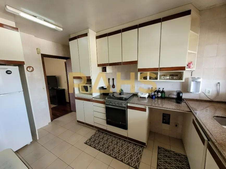 Foto 4 de Apartamento com 3 quartos à venda, 126m2 em Saguaçu, Joinville - SC