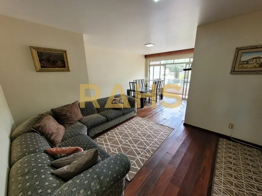 Foto 3 de Apartamento com 3 quartos à venda, 126m2 em Saguaçu, Joinville - SC