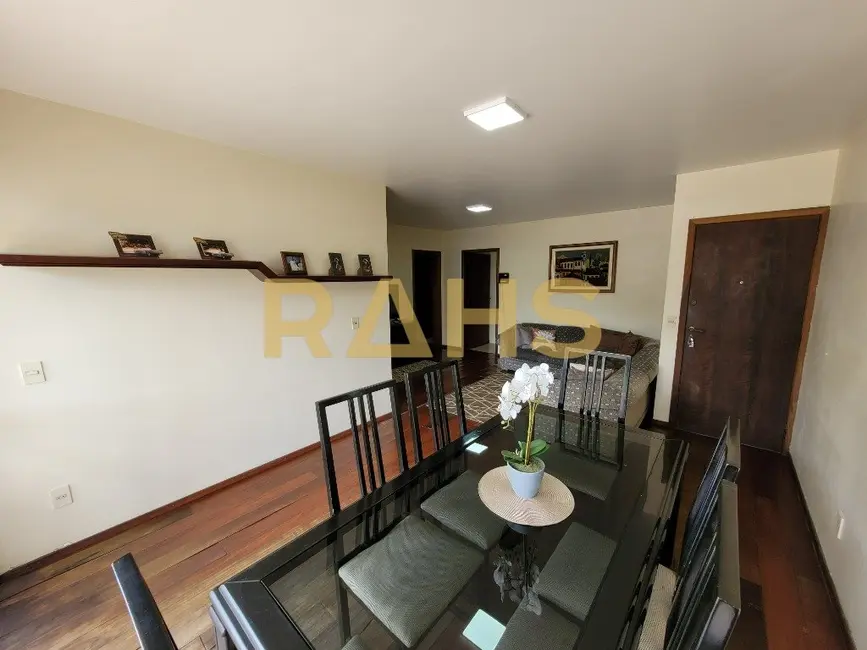 Foto 9 de Apartamento com 3 quartos à venda, 126m2 em Saguaçu, Joinville - SC