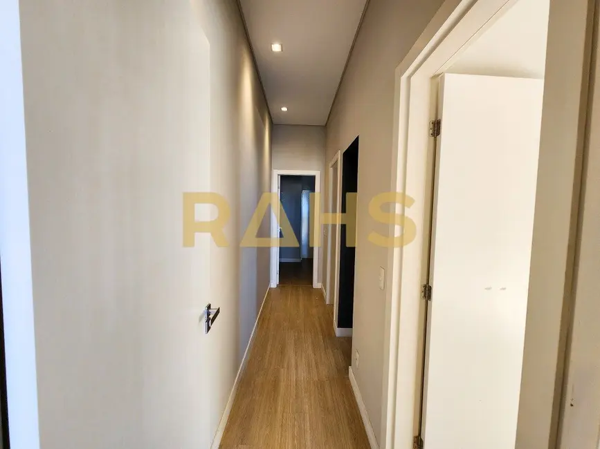 Foto 9 de Cobertura com 3 quartos à venda, 169m2 em Santo Antônio, Joinville - SC