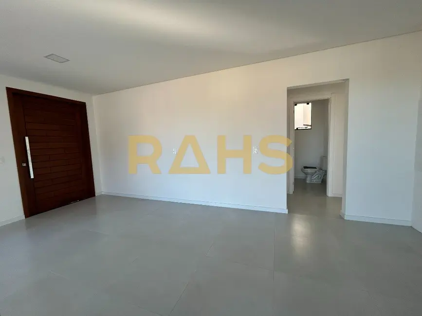 Foto 4 de Casa com 3 quartos à venda, 130m2 em Floresta, Joinville - SC