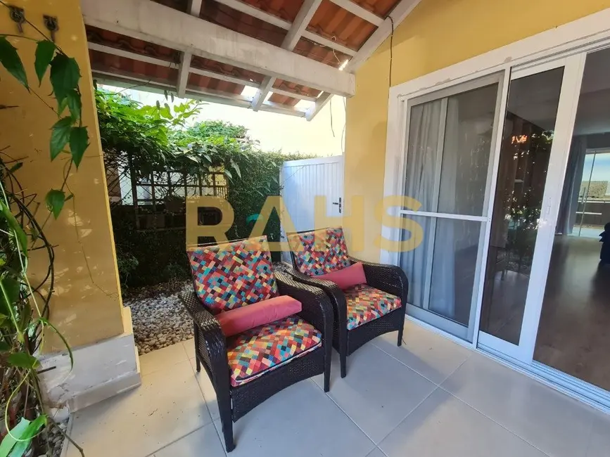 Casa de Condomínio com 4 quartos à venda em América, Joinville - SC - imagem 6 Foto 6 de Casa de Condomínio com 4 quartos à venda em América, Joinville - SC