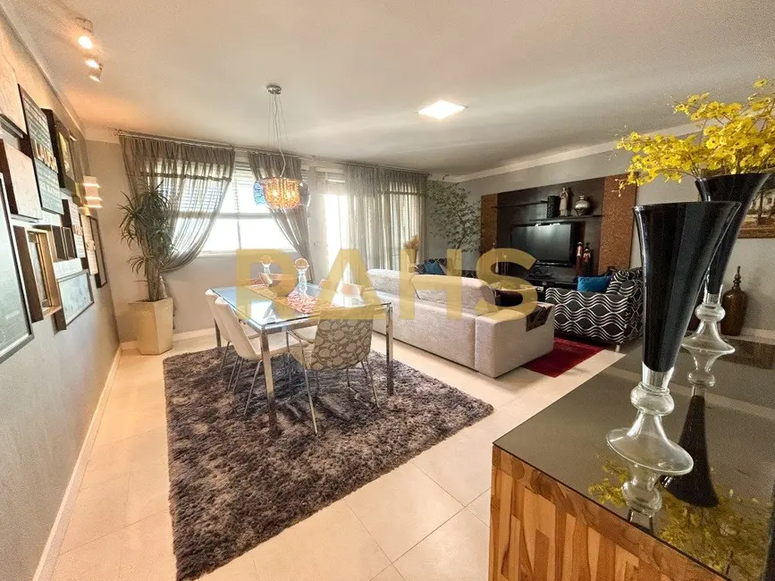 Foto 3 de Apartamento com 3 quartos à venda, 139m2 em Atiradores, Joinville - SC