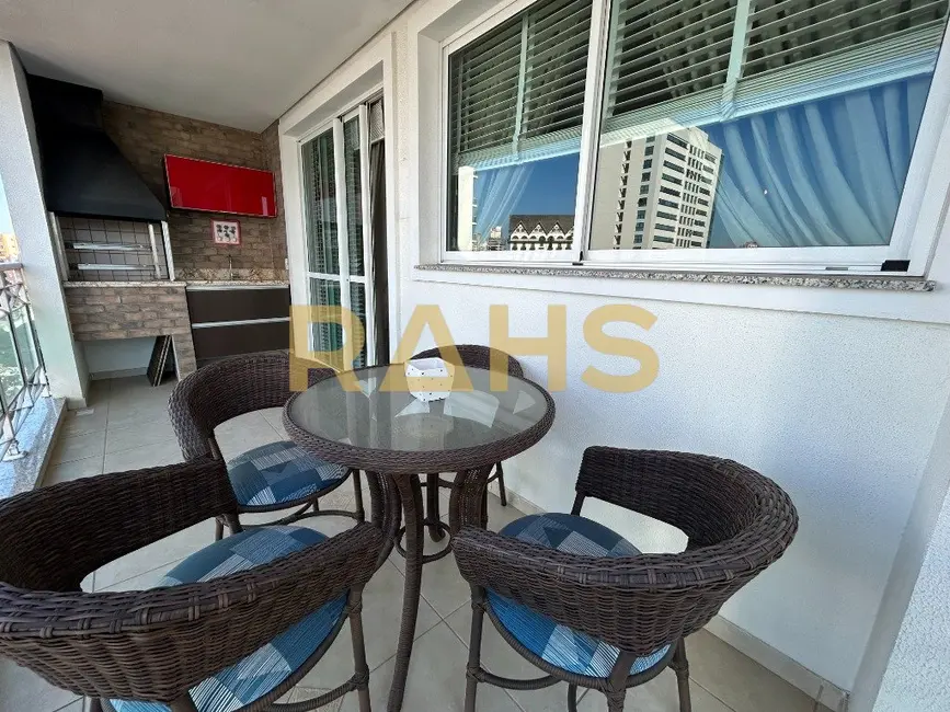 Foto 5 de Apartamento com 3 quartos à venda, 139m2 em Atiradores, Joinville - SC