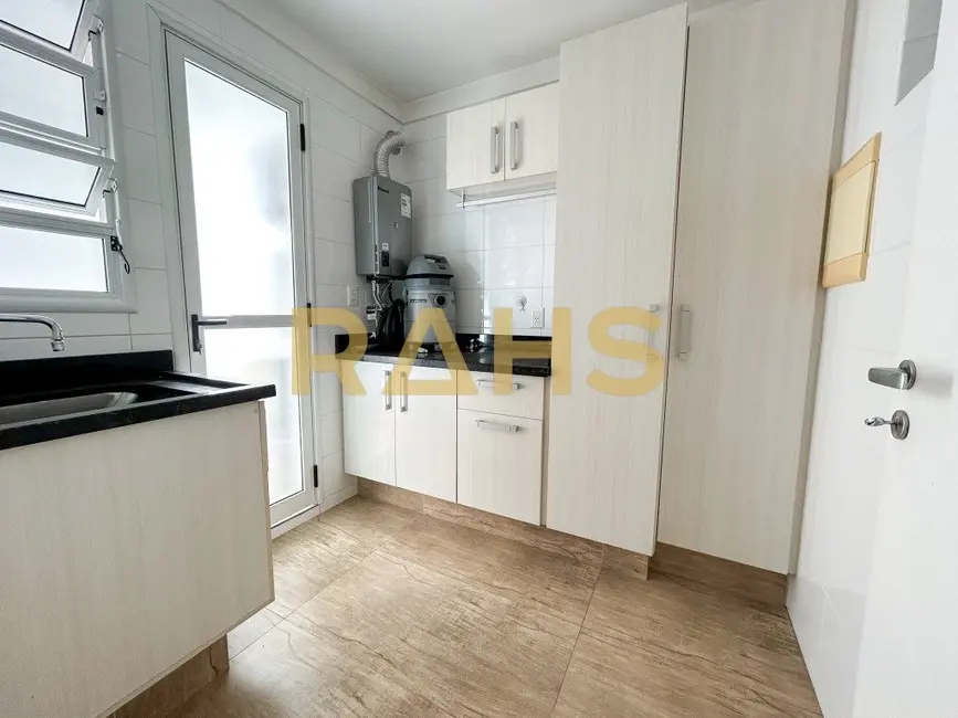 Foto 8 de Apartamento com 3 quartos à venda, 139m2 em Atiradores, Joinville - SC