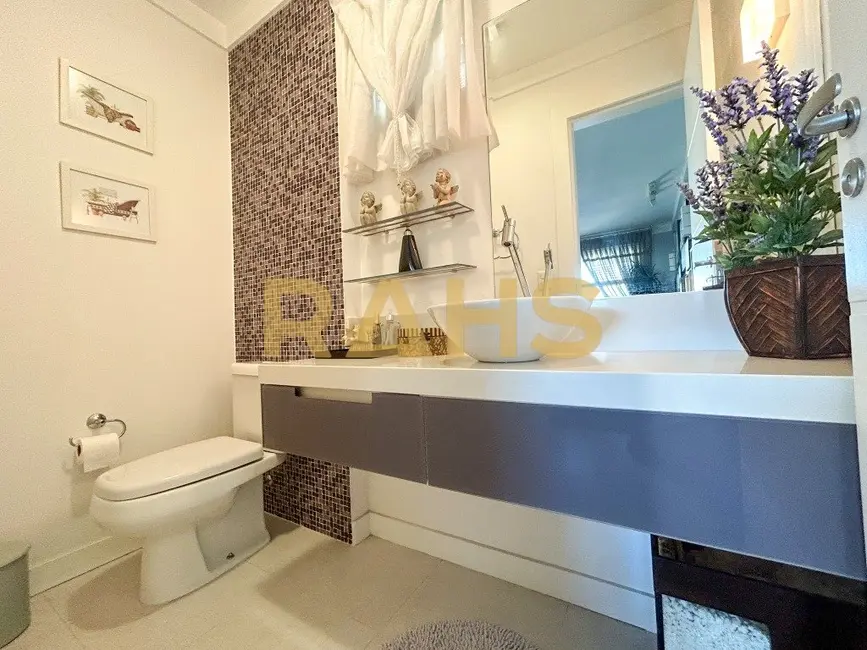 Foto 9 de Apartamento com 3 quartos à venda, 139m2 em Atiradores, Joinville - SC