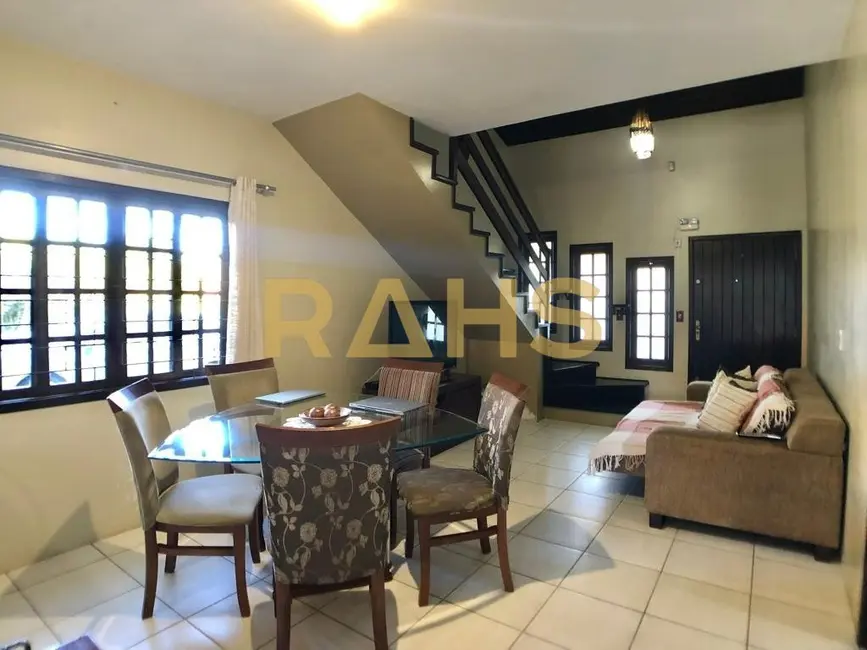 Casa com 3 quartos à venda em Espinheiros, Joinville - SC - imagem 3 Foto 3 de Casa com 3 quartos à venda em Espinheiros, Joinville - SC