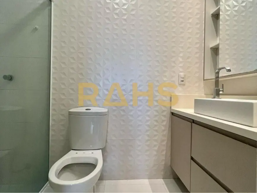 Foto 3 de Apartamento com 2 quartos à venda, 79m2 em Santo Antônio, Joinville - SC