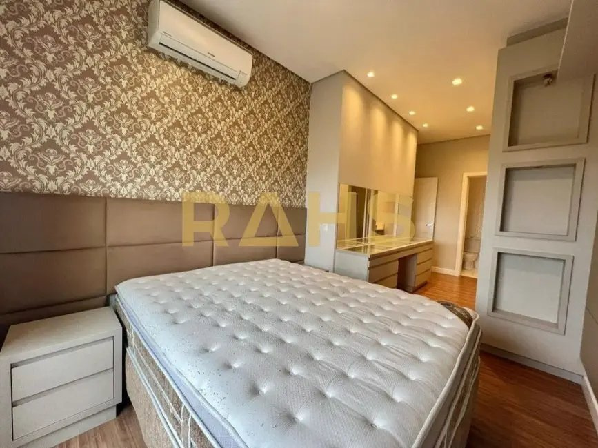 Foto 5 de Apartamento com 2 quartos à venda, 79m2 em Santo Antônio, Joinville - SC