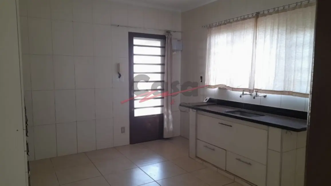 Foto 8 de Casa com 2 quartos para alugar, 75m2 em Jardim Novo Mundo, Ribeirao Preto - SP