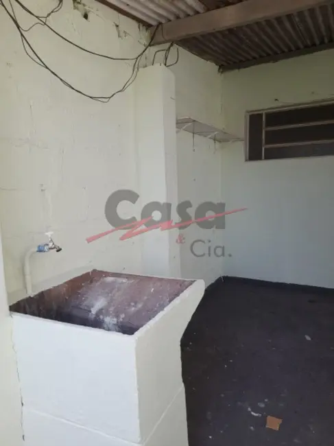 Casa com 1 quarto para alugar em Jardim Anhangüera, Ribeirao Preto - SP - imagem 7 Foto 7 de Casa com 1 quarto para alugar em Jardim Anhangüera, Ribeirao Preto - SP