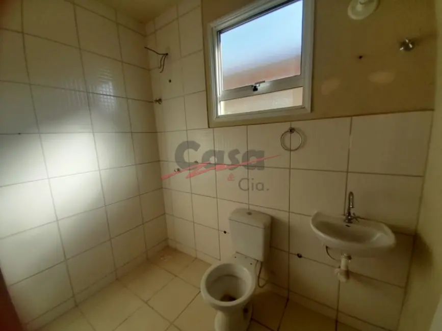 Foto 4 de Casa com 2 quartos para alugar, 47m2 em Ribeirao Preto - SP