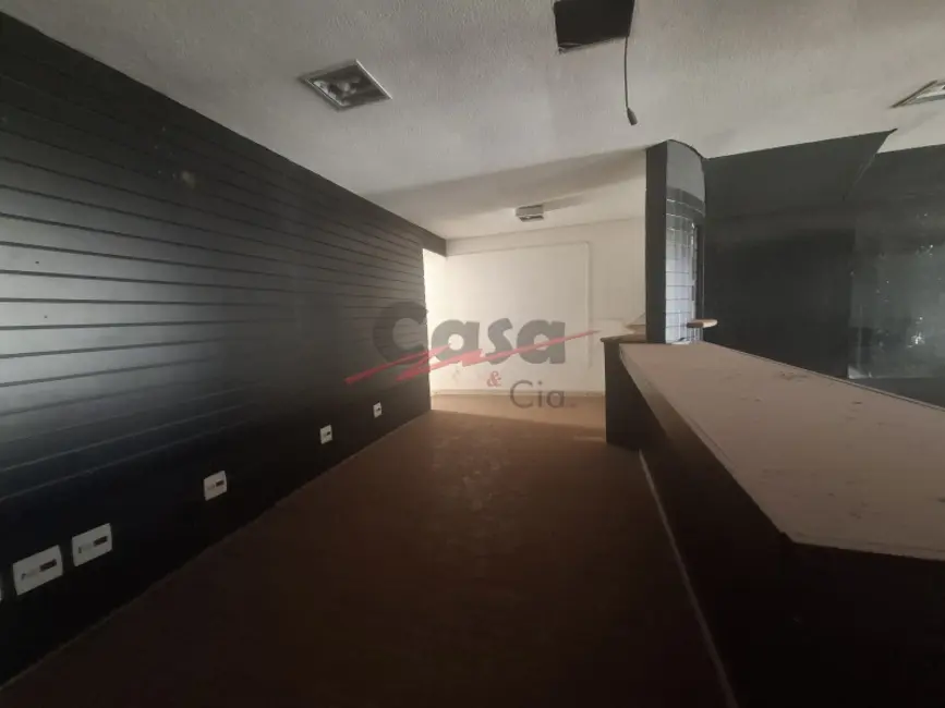 Sala Comercial para alugar, 122m2 em Centro, Ribeirao Preto - SP - imagem 3 Foto 3 de Sala Comercial para alugar, 122m2 em Centro, Ribeirao Preto - SP