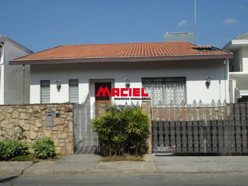 Foto 1 de Casa com 4 quartos à venda, 356m2 em Sao Jose Dos Campos - SP