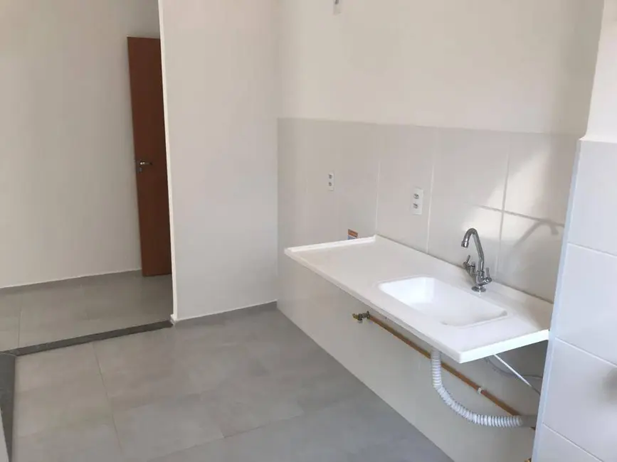 Apartamento com 2 quartos à venda, 45m2 em Chácaras São Pedro, Aparecida De Goiania - GO - imagem 4 Foto 4 de Apartamento com 2 quartos à venda, 45m2 em Chácaras São Pedro, Aparecida De Goiania - GO