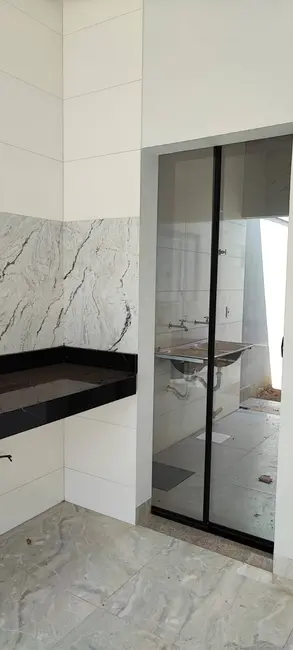 Casa com 3 quartos à venda, 200m2 em Loteamento Residencial Verona, Anapolis - GO - imagem 8 Foto 8 de Casa com 3 quartos à venda, 200m2 em Loteamento Residencial Verona, Anapolis - GO