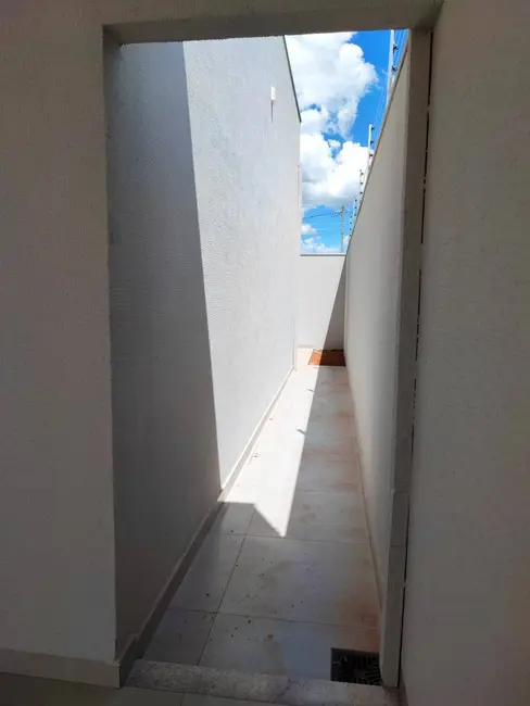 Casa com 3 quartos à venda, 200m2 em Loteamento Residencial Verona, Anapolis - GO - imagem 9 Foto 9 de Casa com 3 quartos à venda, 200m2 em Loteamento Residencial Verona, Anapolis - GO