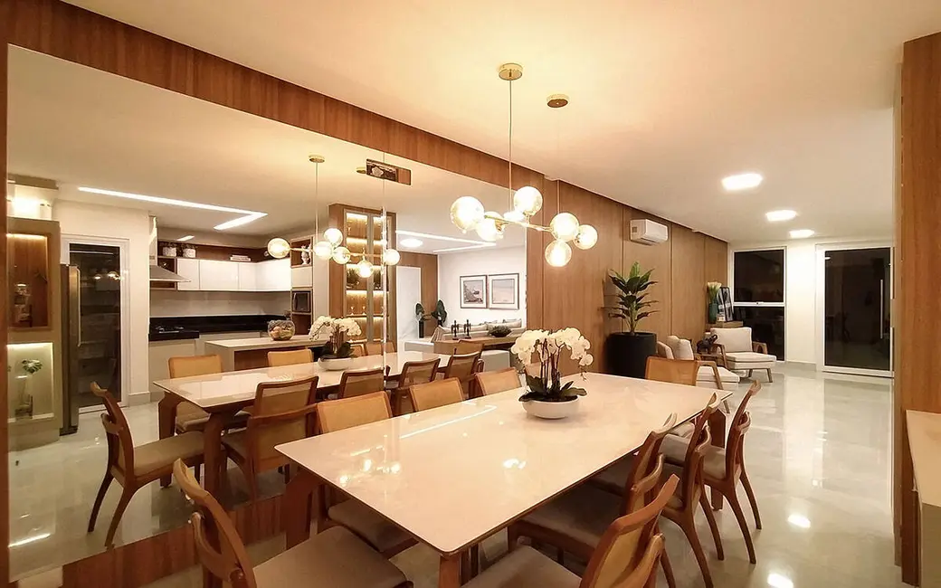 Foto 7 de Casa com 4 quartos à venda, 270m2 em Jardim Atlântico, Goiania - GO