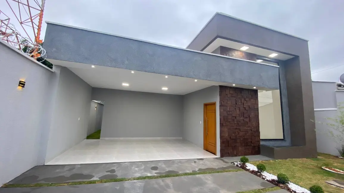 Foto 1 de Casa com 3 quartos à venda, 360m2 em Residencial Jardim Canedo, Senador Canedo - GO