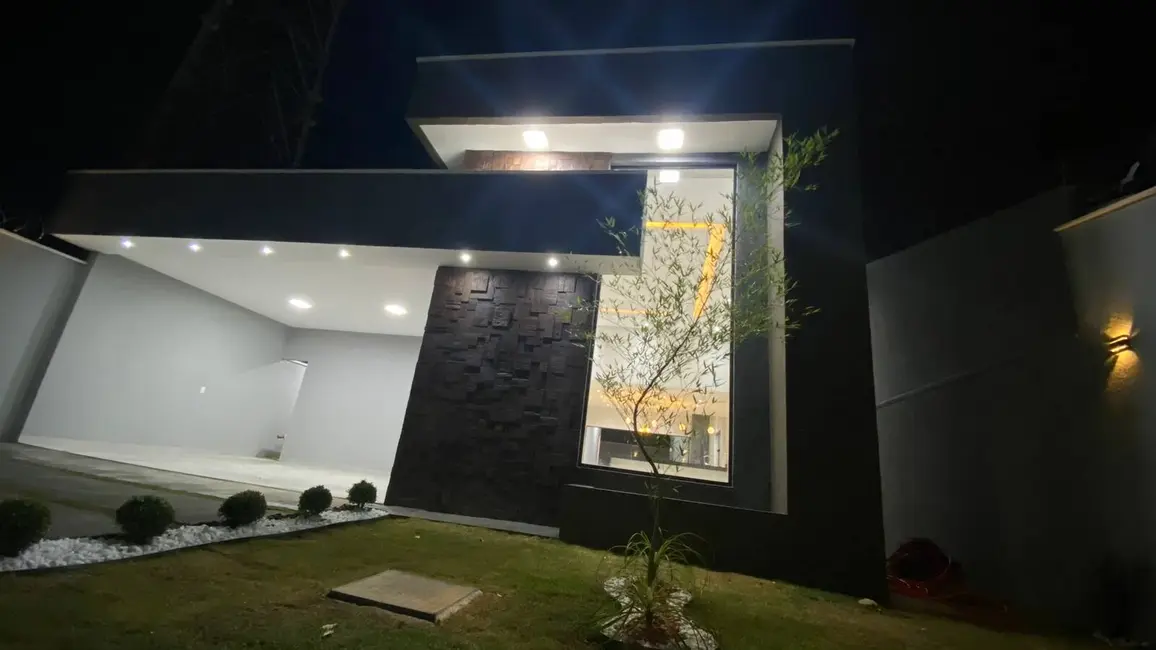 Casa com 3 quartos à venda, 360m2 em Residencial Jardim Canedo, Senador Canedo - GO - imagem 8 Foto 8 de Casa com 3 quartos à venda, 360m2 em Residencial Jardim Canedo, Senador Canedo - GO