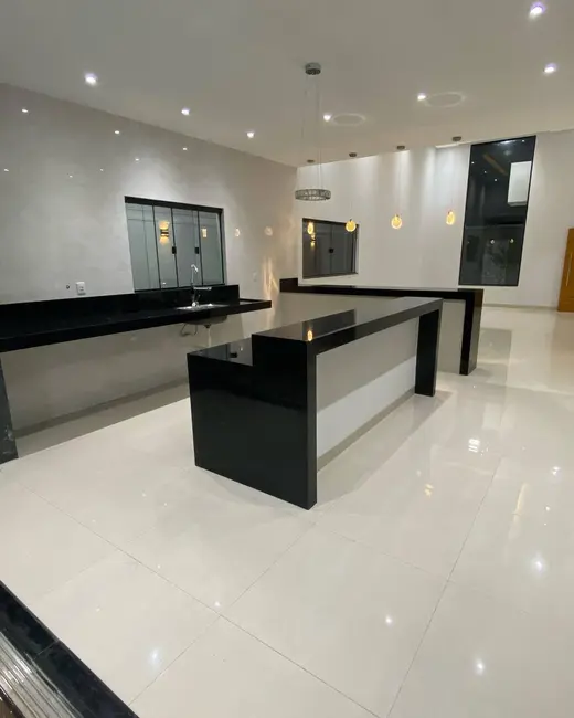 Casa com 3 quartos à venda, 360m2 em Residencial Jardim Canedo, Senador Canedo - GO - imagem 6 Foto 6 de Casa com 3 quartos à venda, 360m2 em Residencial Jardim Canedo, Senador Canedo - GO